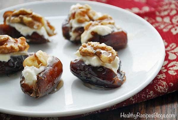 cheese-stuffed-dates