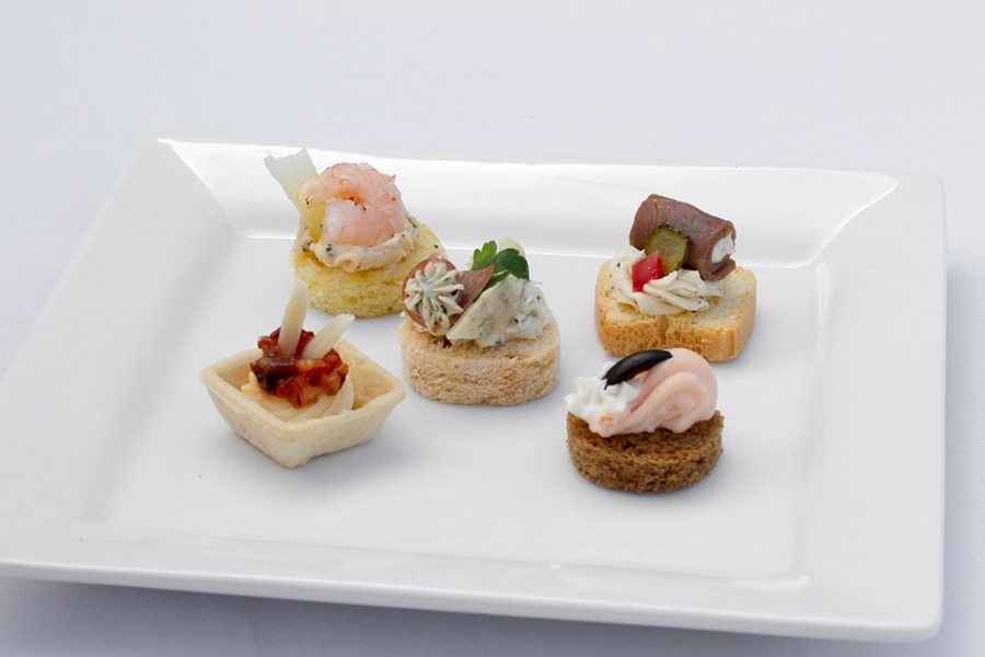 cold-canapes-assortments