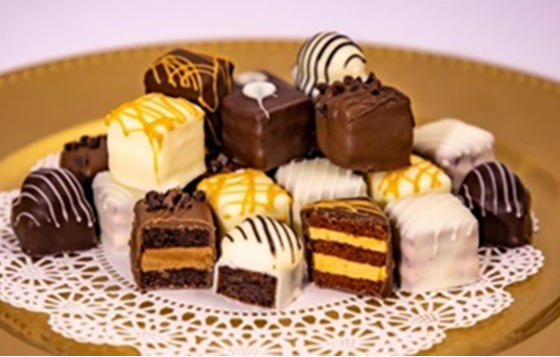 chocolate-lovers-petit-fours