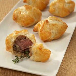 Beef Wellington (Filet of Beef w/Mushroom Duxelle En Croute)