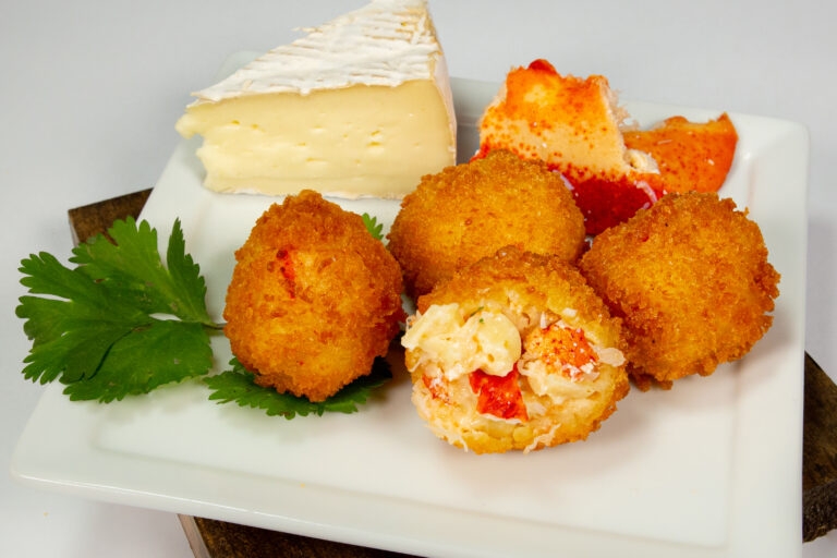 Lobster Mac &amp; Cheese Popper