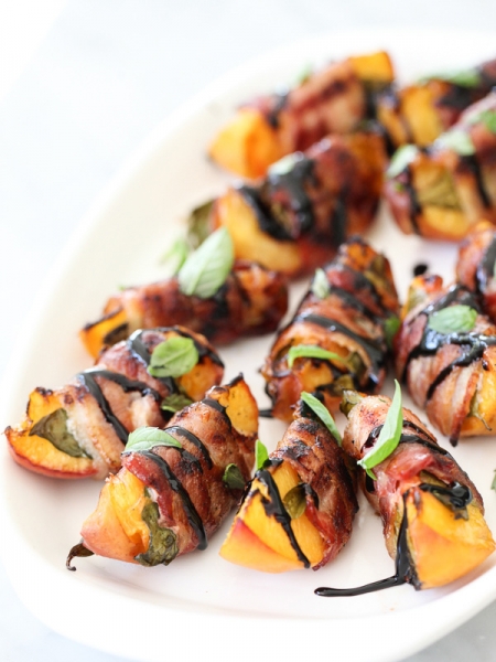 bacon-wrapped-grilled-peaches-with-balsamic-glaze