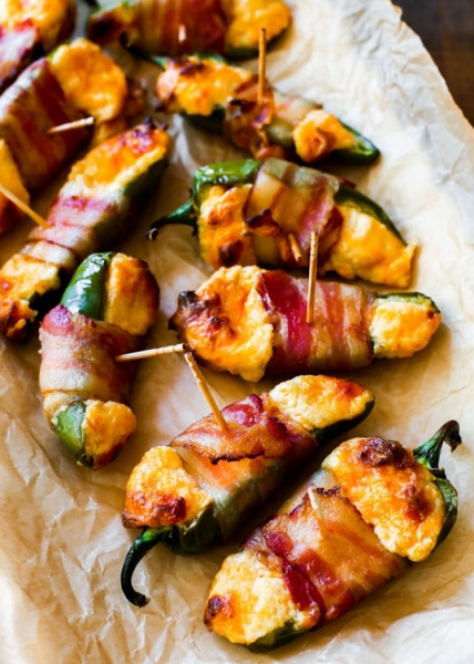 bacon-wrapped-cheesy-stuffed-jalapenos