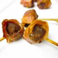 Gorgonzola Meatballs Wrapped in Bacon