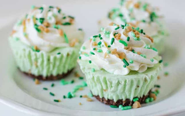 irish-cream-Ice-cream-cupcakes